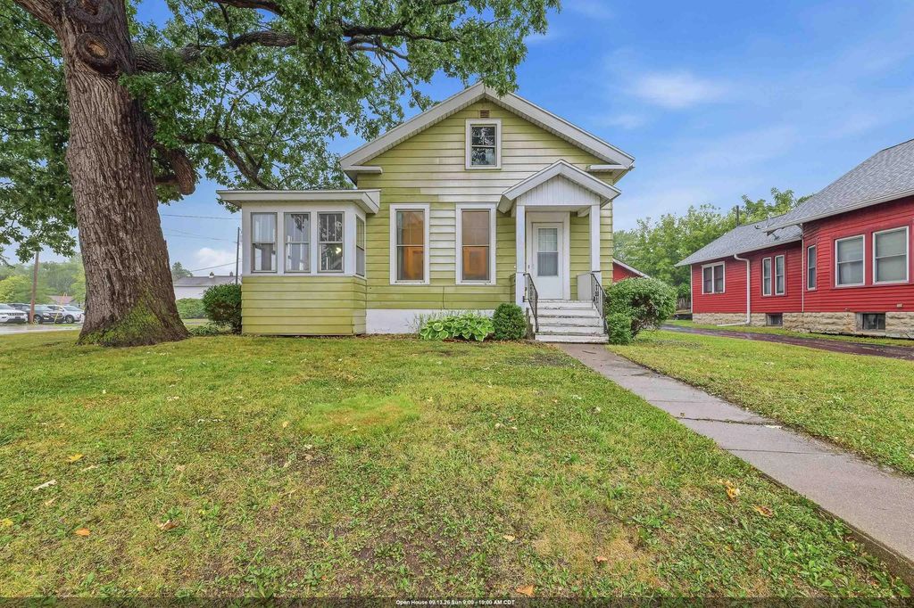 4 Prospect Avenue, OSHKOSH