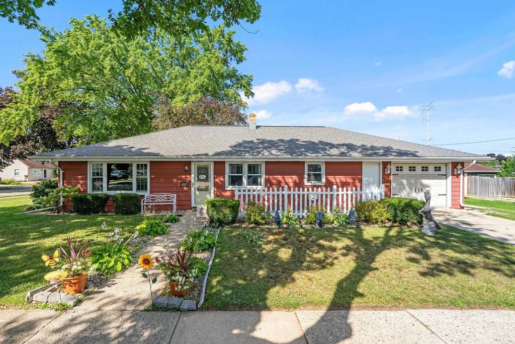 352 S James Street, KIMBERLY