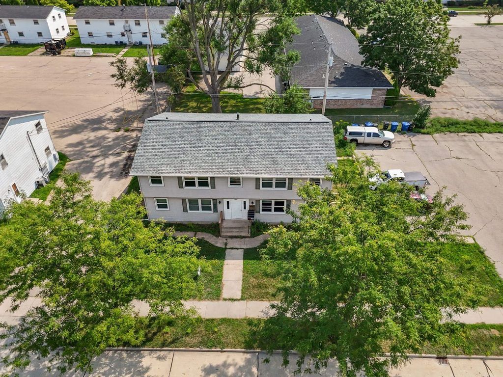 1842 Evans Street, OSHKOSH