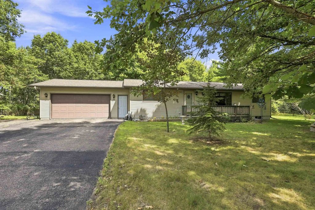 1009 Lexus Lane, WISCONSIN RAPIDS