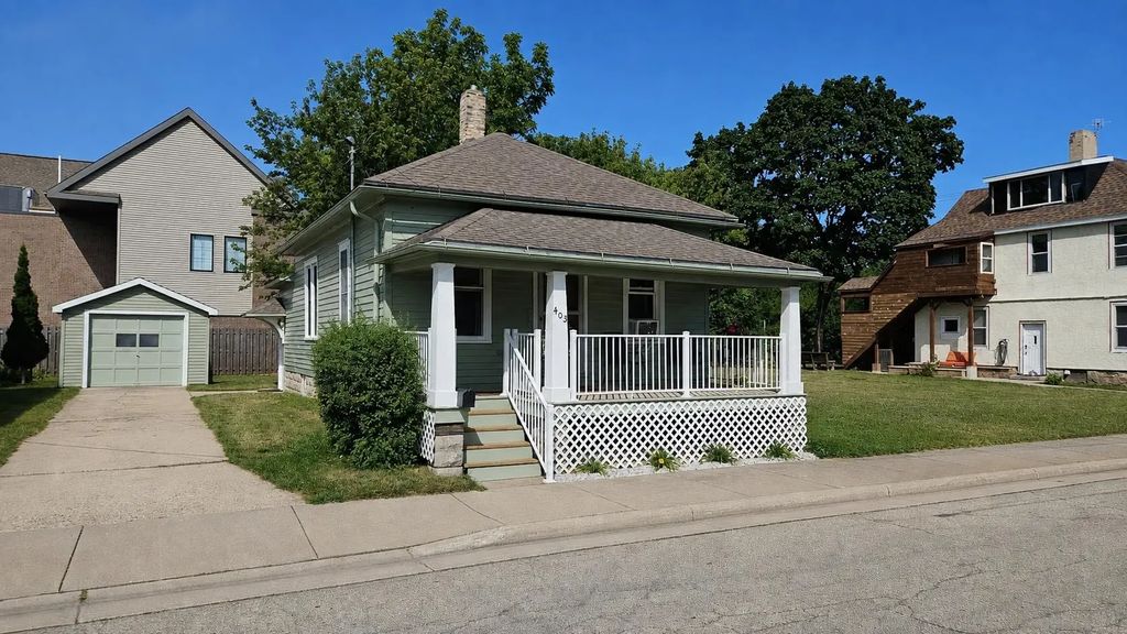 403 N Clark Street, APPLETON