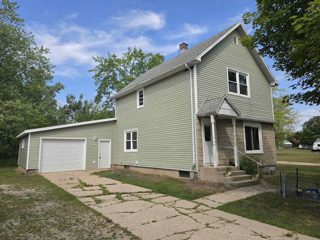 243 Park Avenue, OCONTO FALLS
