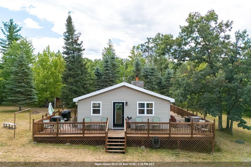 N6728 S 2nd Street, CRIVITZ