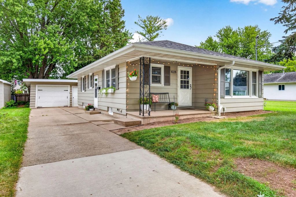 1028 Tyler Avenue, OSHKOSH