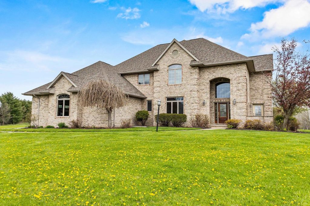 W7828 Hillview Road, HORTONVILLE