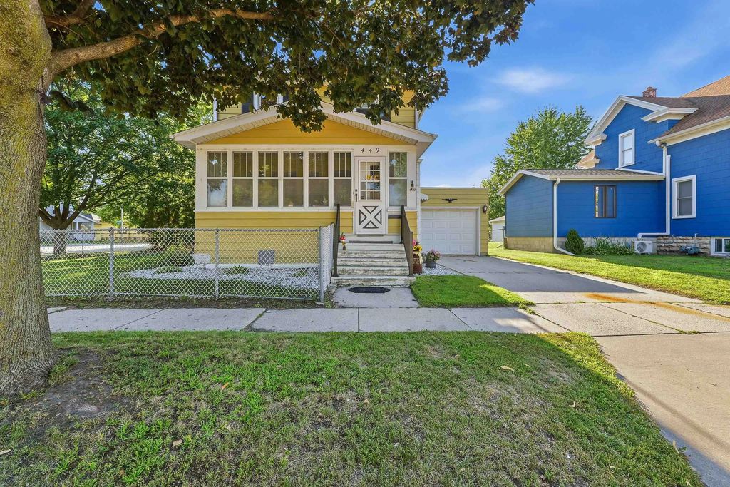 449 Amory Street, FOND DU LAC