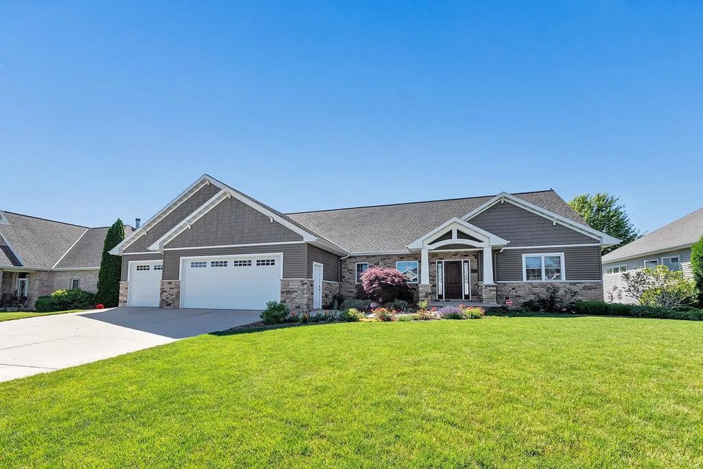 2903 Bally Bunion Lane, GREEN BAY