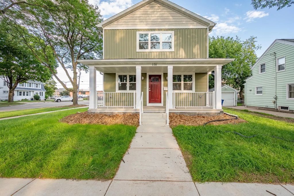 158 N Maple Avenue, GREEN BAY