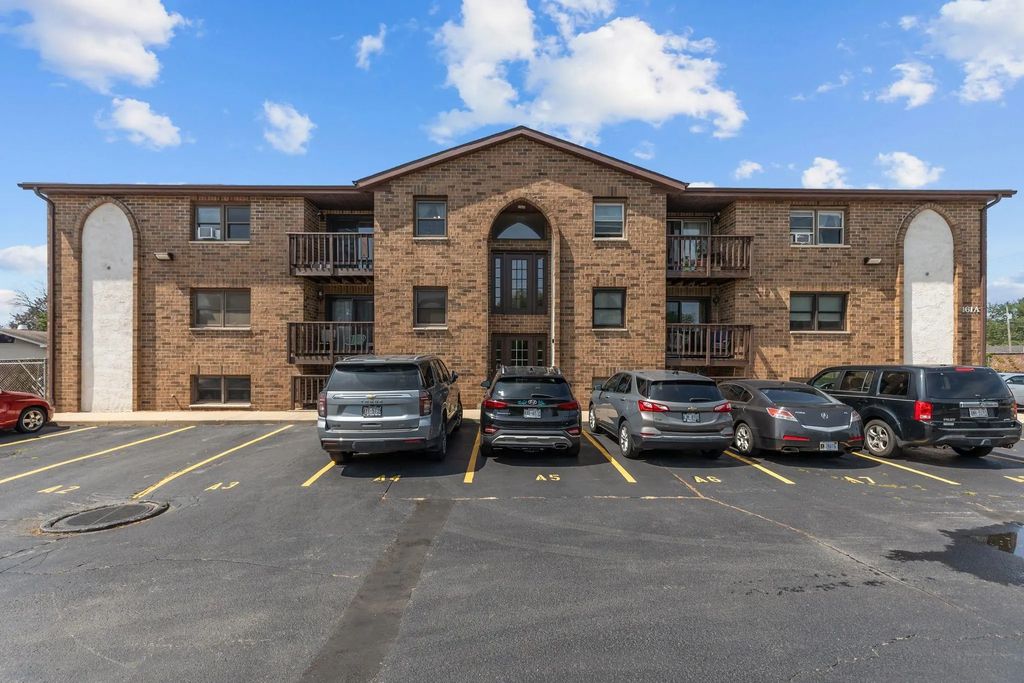 1161 Gillingham Road Unit 4a, NEENAH