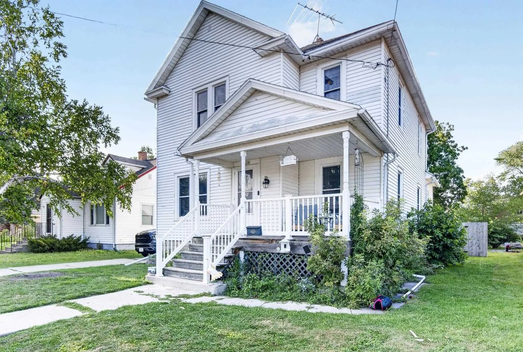 1208 Winnebago Avenue, OSHKOSH