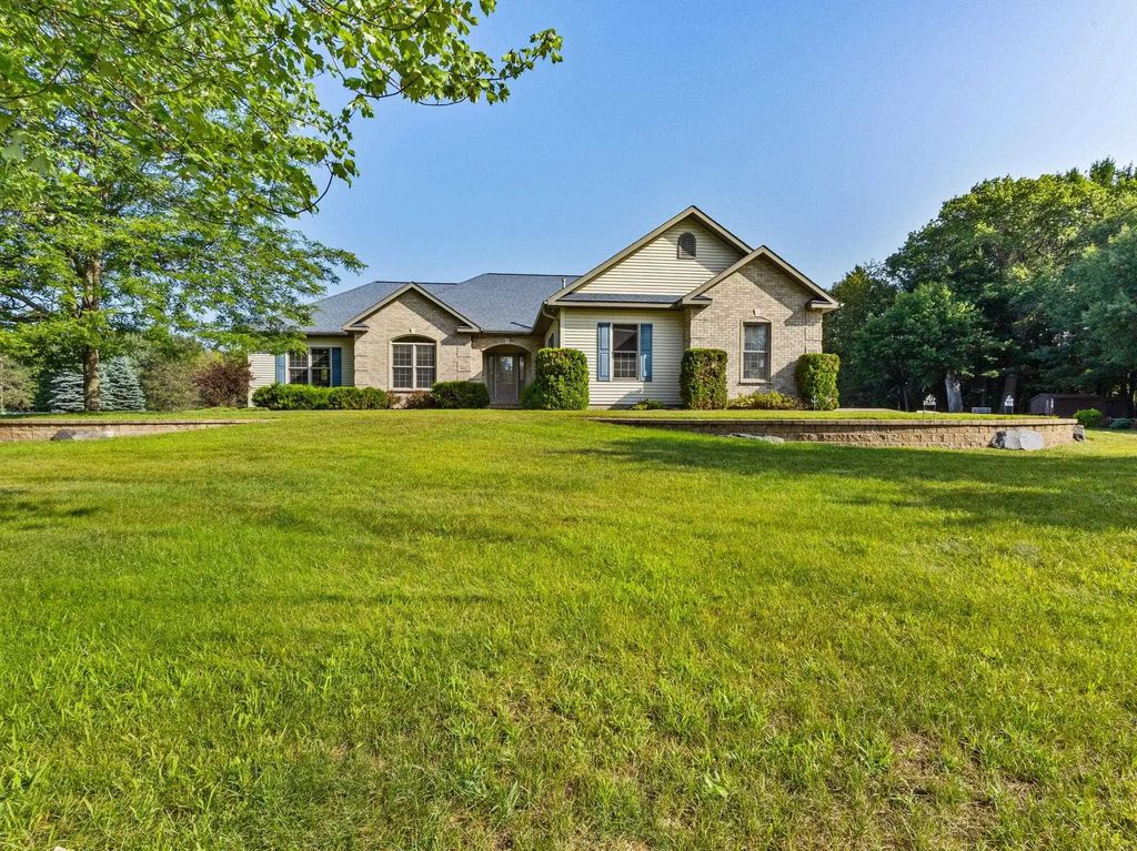 3000 14th Avenue, MENOMINEE
