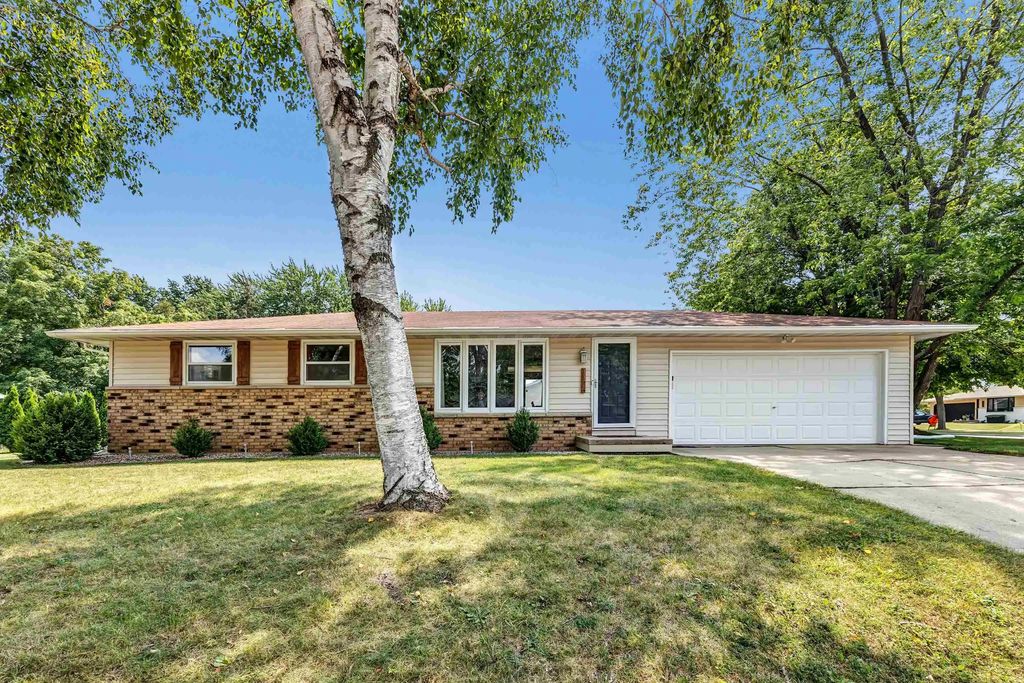 1125 Stine Way, DE PERE