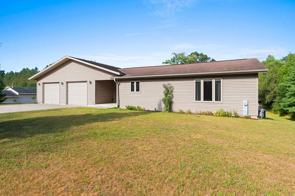 N7455 Sikowski Lane, CRIVITZ