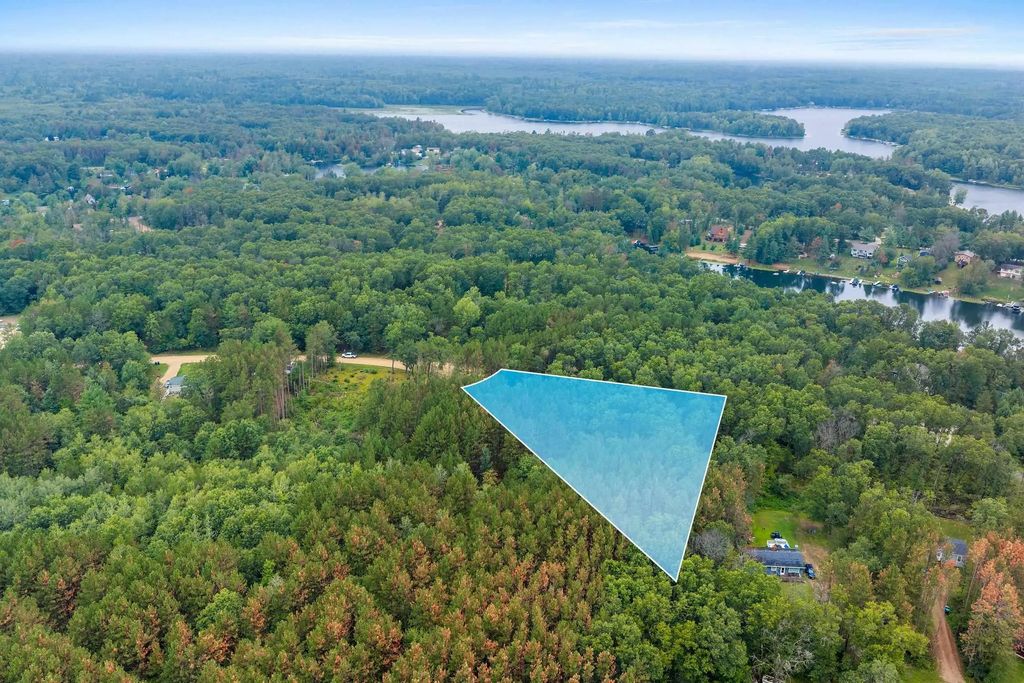 W1813 Broken Bow Road 32, KESHENA