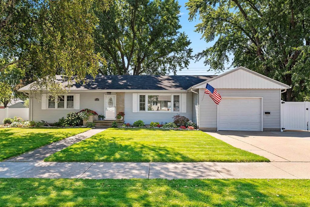 825 W Marquette Street, APPLETON