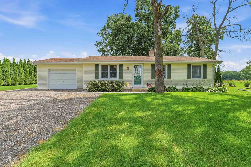 N5473 Grandwood Drive, FOND DU LAC