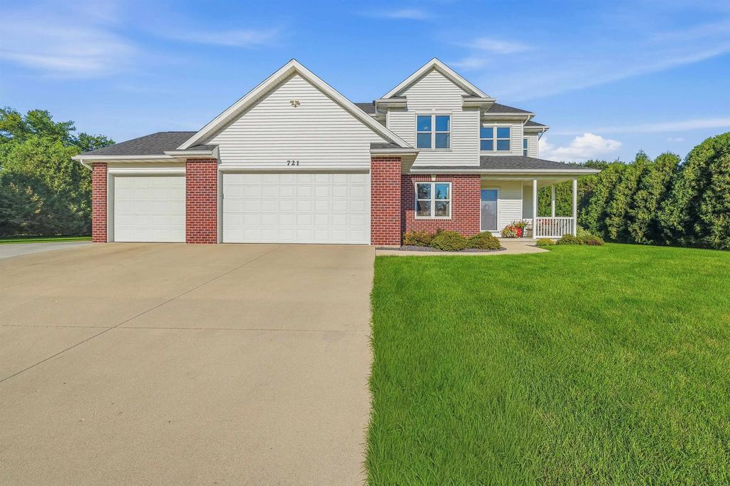 721 Ledgeview Lane, BROWNSVILLE