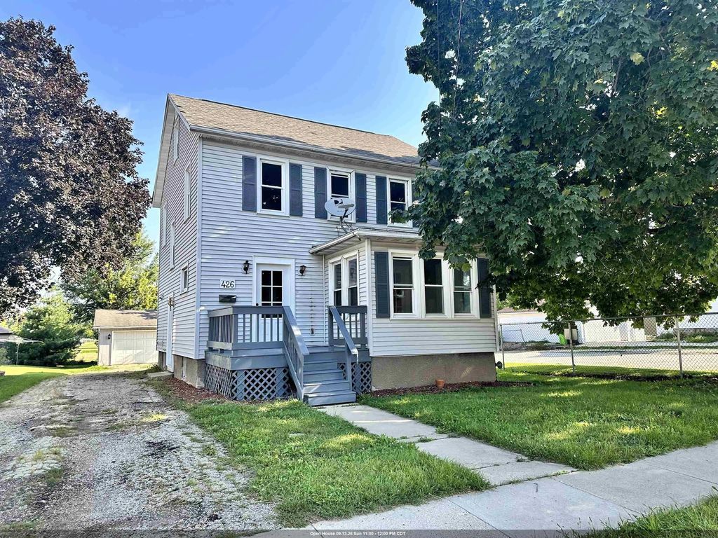 426 Jackson Street, WAUPUN