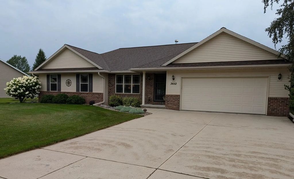 3652 S Ridge Road, DE PERE