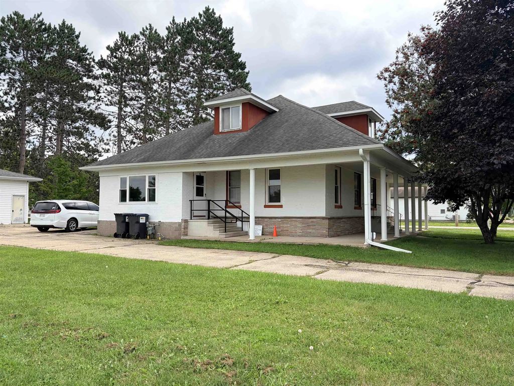 604 Bissell Street, WHITE LAKE