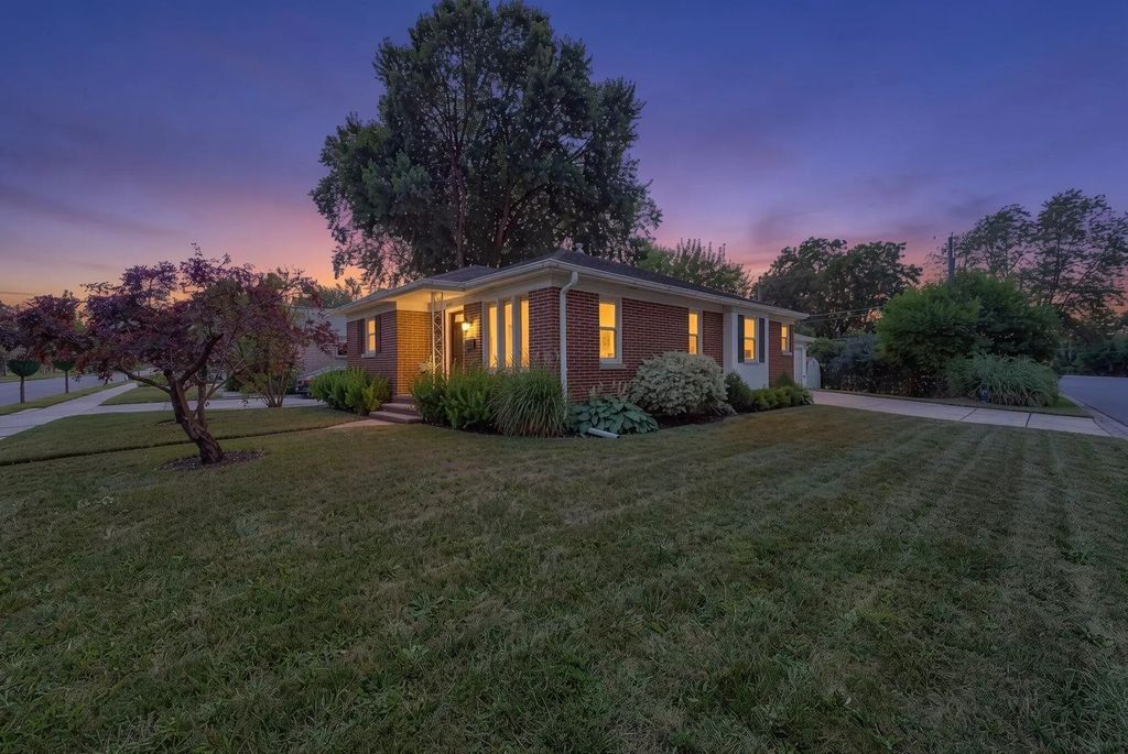 206 Bader Street, GREEN BAY