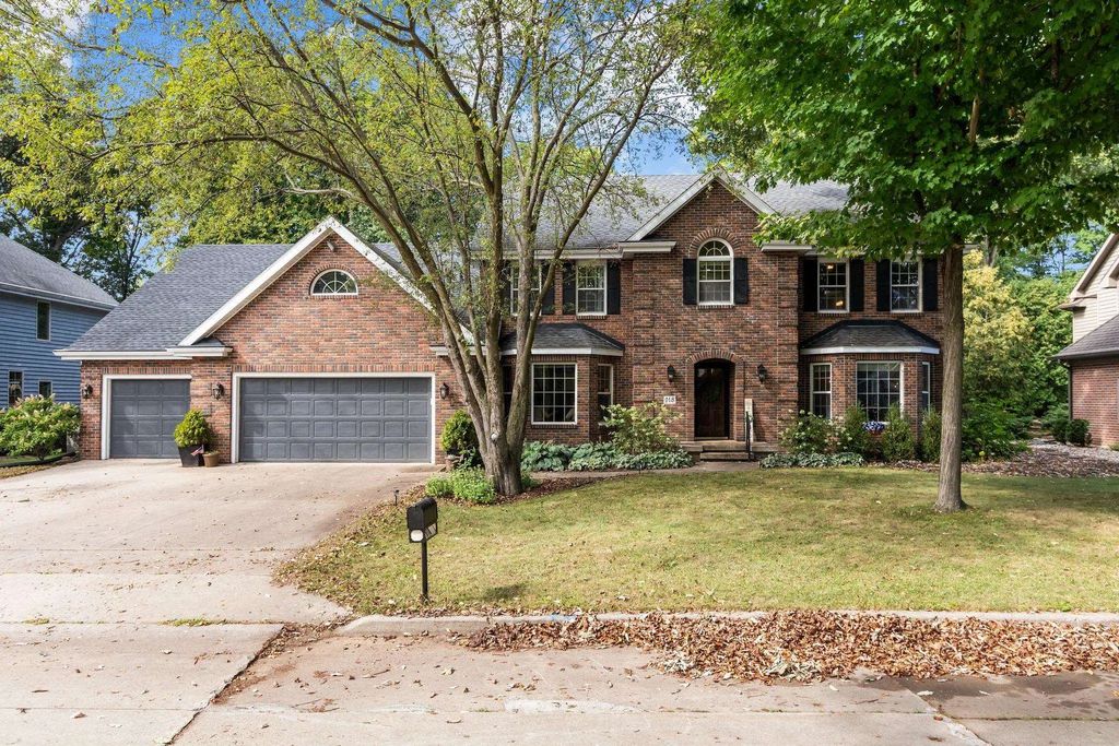 918 E Kramer Lane, APPLETON