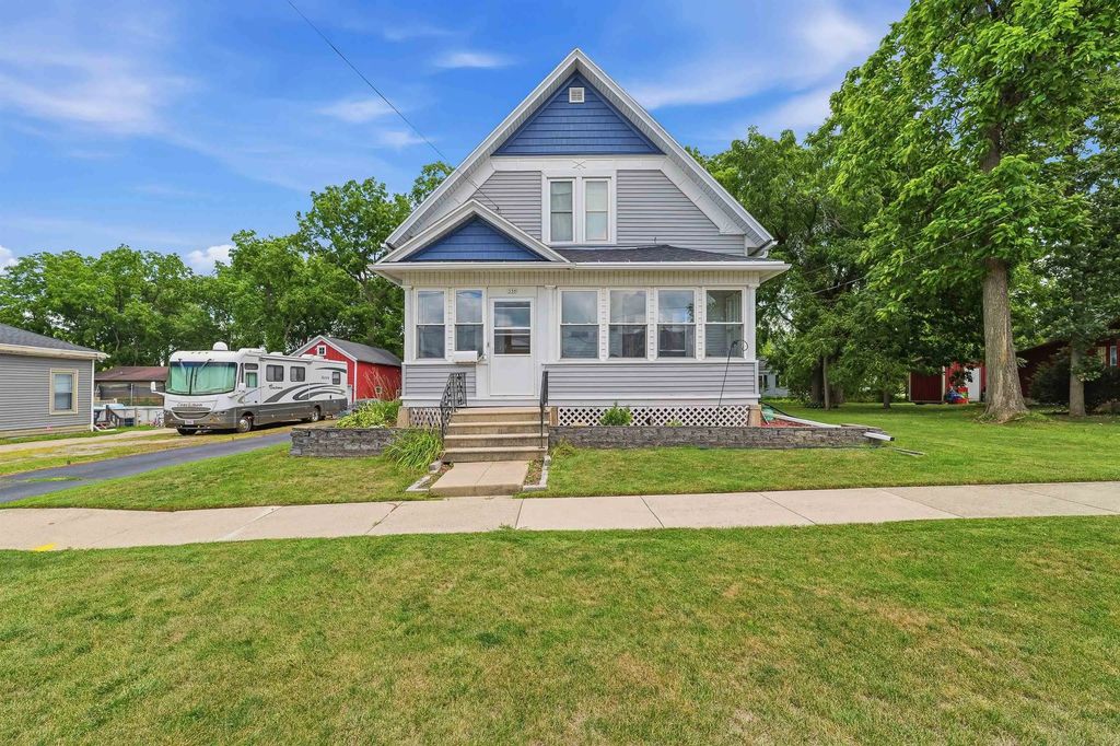 330 Jackson Avenue, OMRO