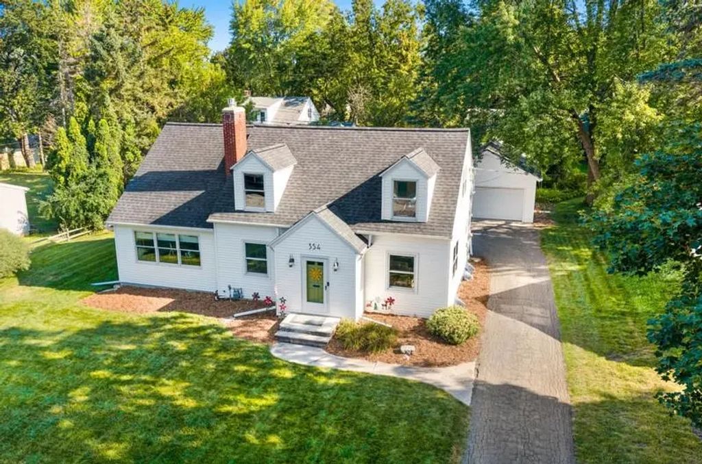 354 Lazarre Avenue, GREEN BAY
