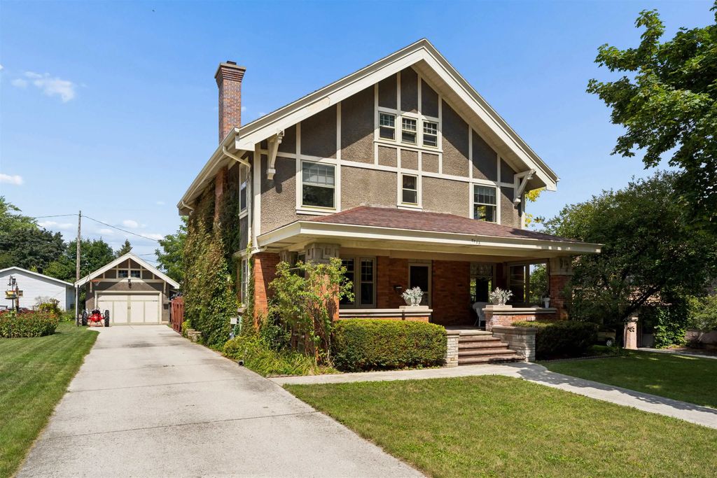 2012 Randolph Avenue, NEW HOLSTEIN