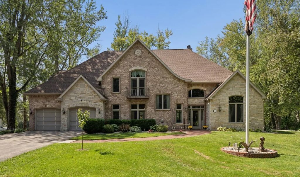 N3877 Betty Drive, HORTONVILLE