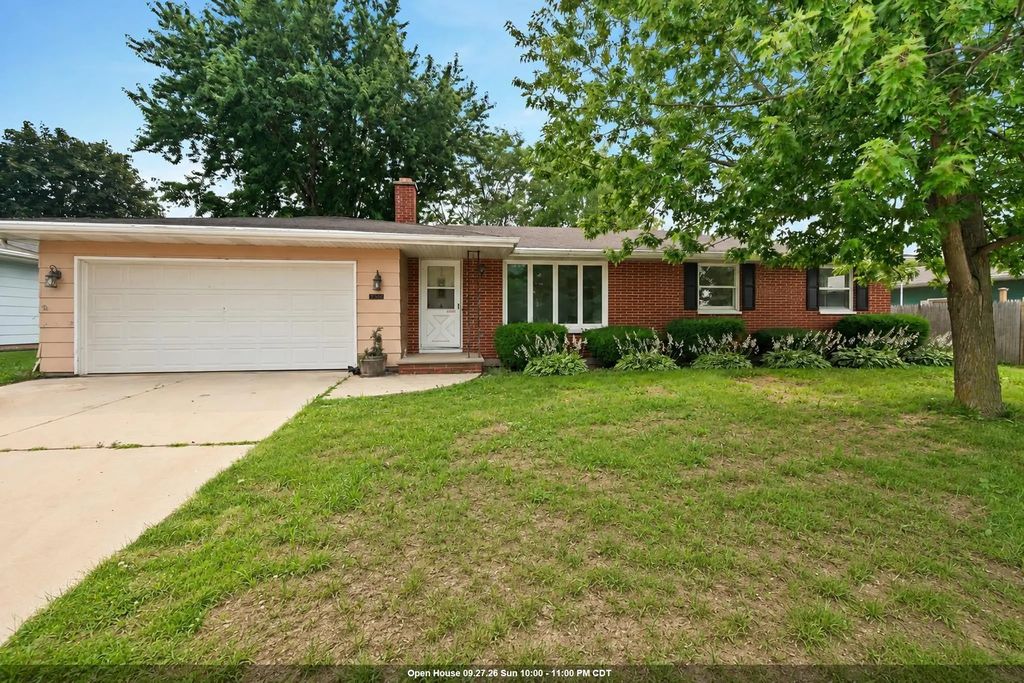 2320 Manitowoc Road, GREEN BAY