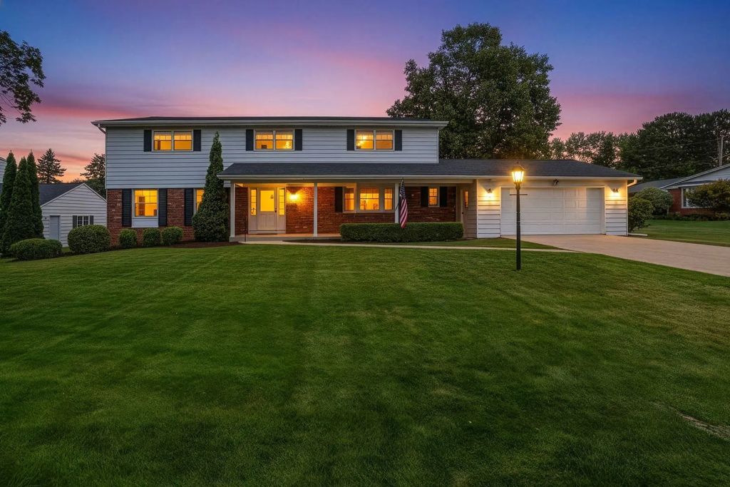 180 Rosemont Drive, GREEN BAY