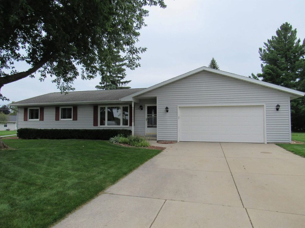 2781 Tulip Court, GREEN BAY