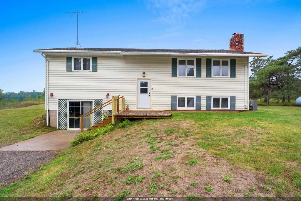 N11049 Nejedlo Road, WAUSAUKEE