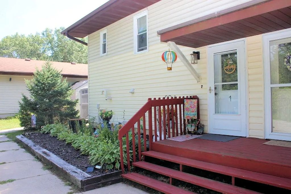 N605 County Road A, BRIGGSVILLE