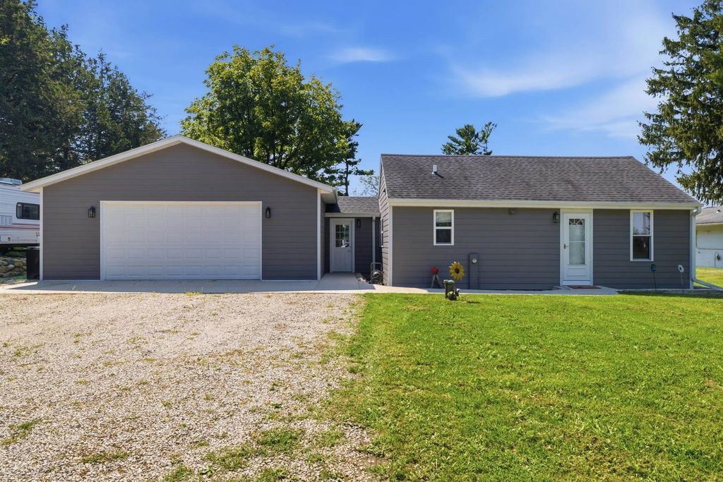 W1260 Floral Park Lane, CAMPBELLSPORT