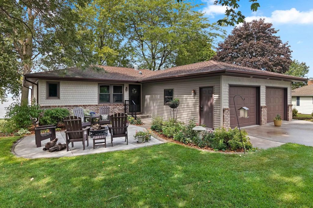 N3155 Ecker Lakeland Drive, CHILTON