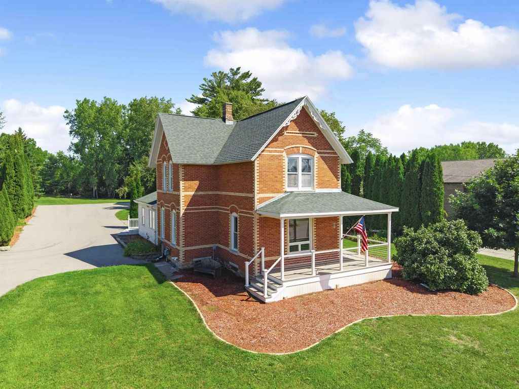 610 N Main Street, OCONTO FALLS