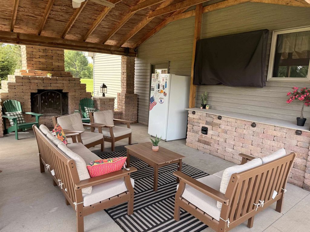 5062 Meadowview Lane, OCONTO FALLS