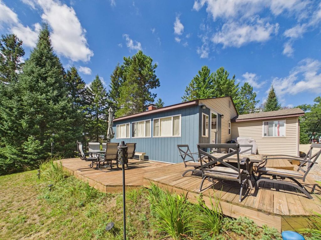 N16748 N Lake Lane, PEMBINE
