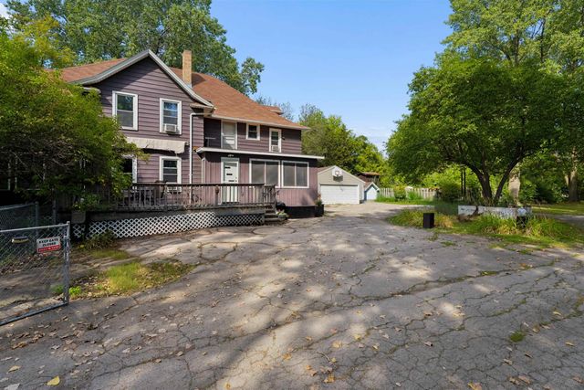 1025 Oneida Street, MENASHA