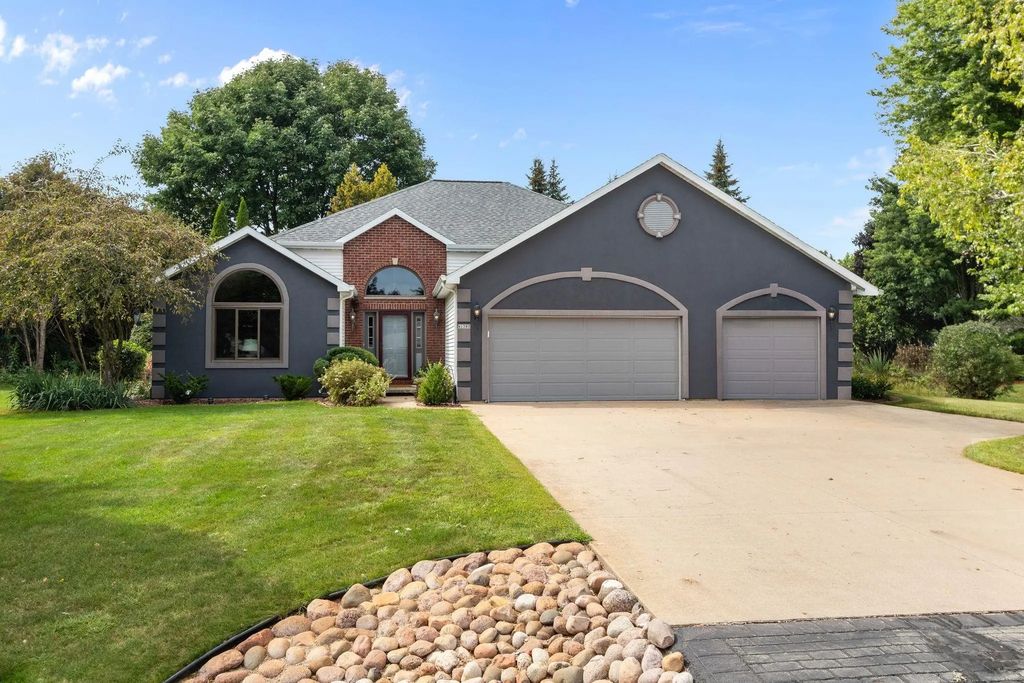 N1397 Westgreen Drive, GREENVILLE