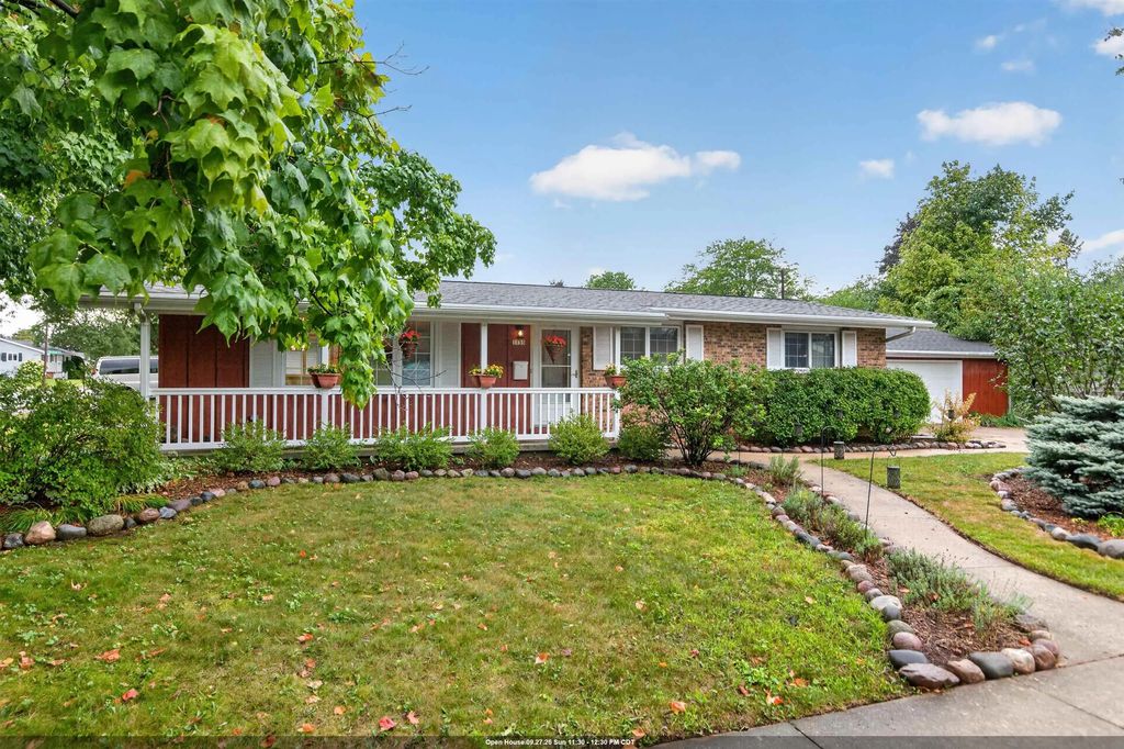 1135 Windsor Street, OSHKOSH