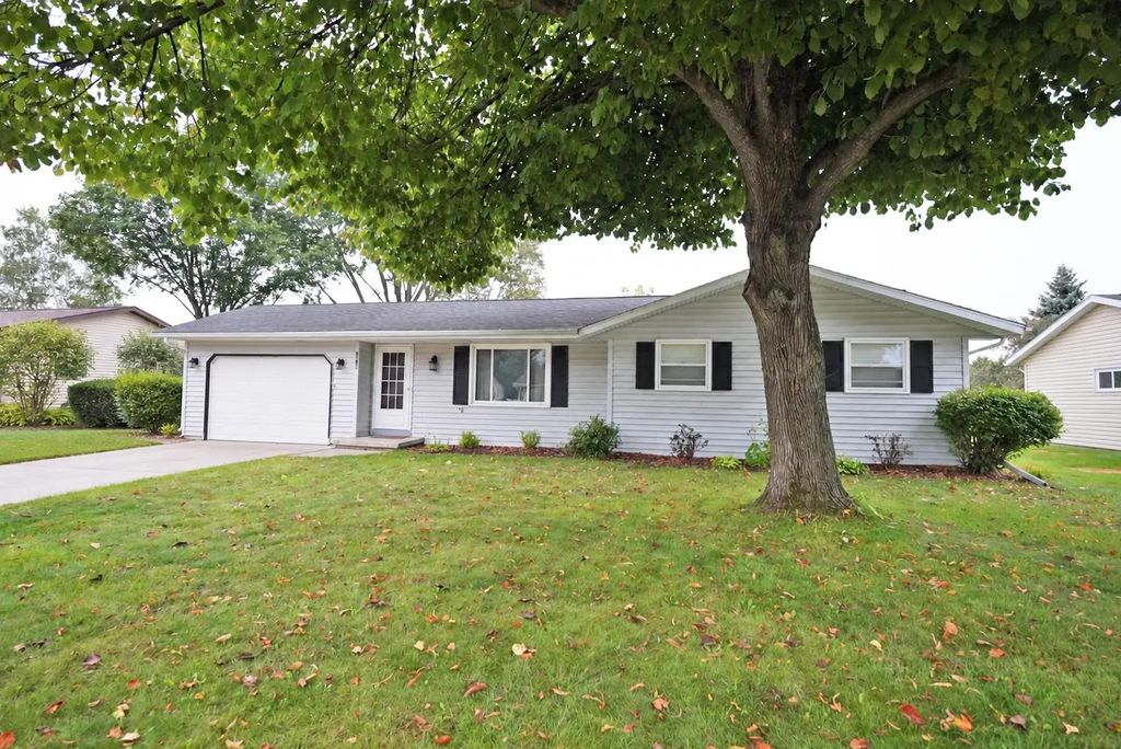 2515 Lance Street, GREEN BAY