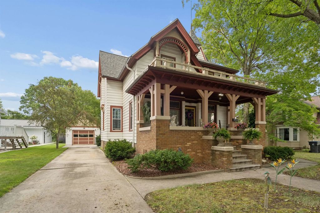 226 Forest Avenue, PLYMOUTH
