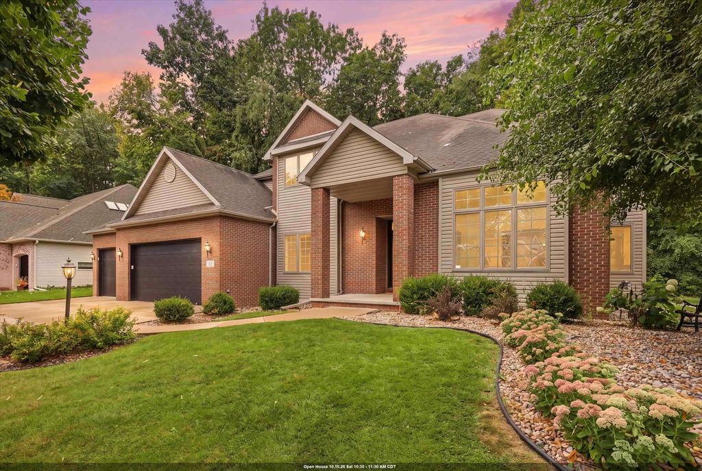 59 Brentwood Lane, APPLETON