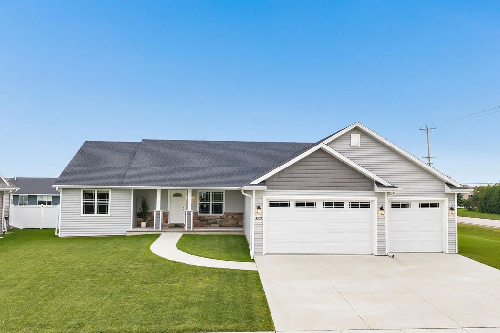3309 E Aquamarine Avenue, APPLETON