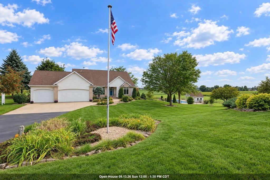 W9795 Stone Crest Drive, HORTONVILLE