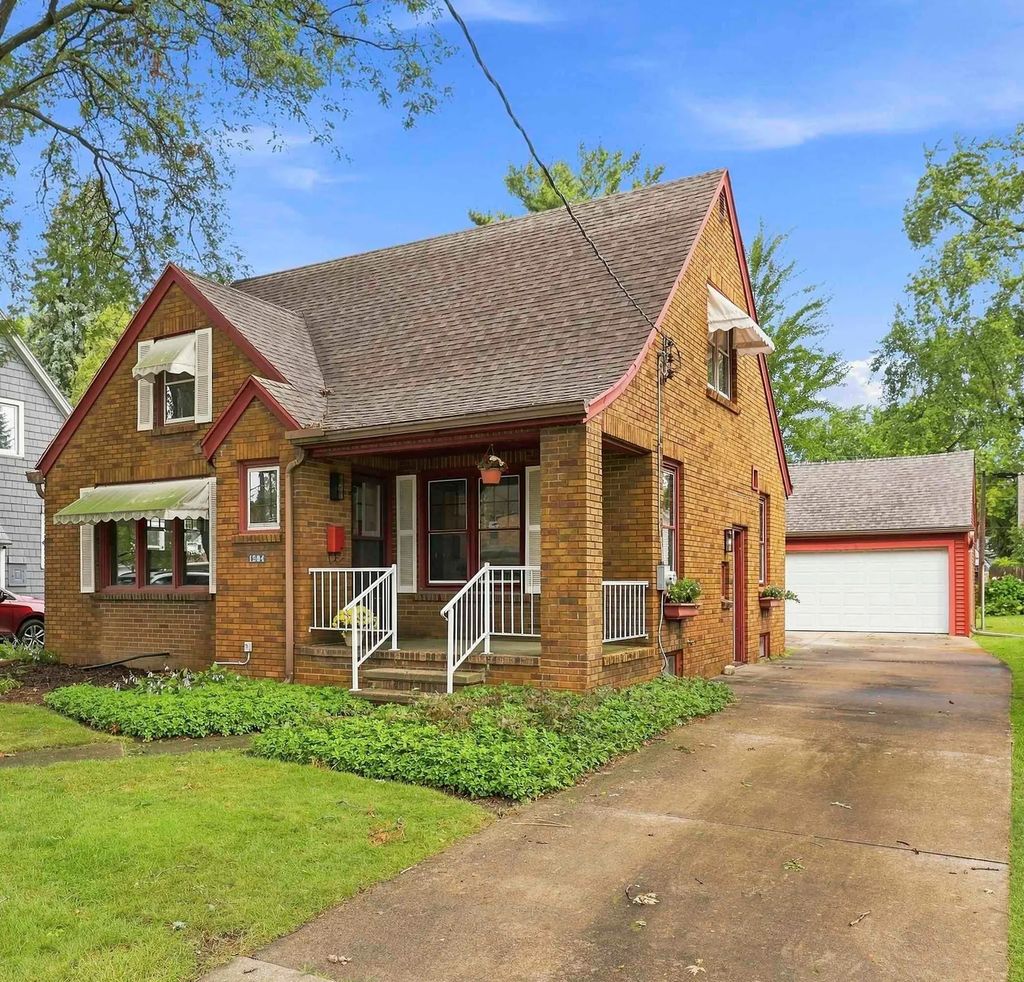 1204 W Oklahoma Street, APPLETON