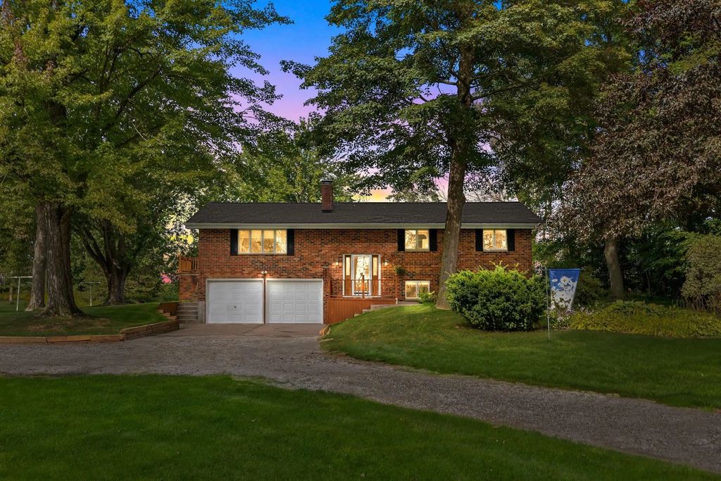 W596 Birch Drive, PULASKI